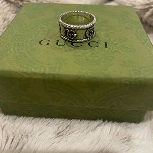 Gucci Ring
